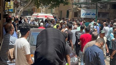 تشييع جثماني غطاسين غرقا خلال إصلاح سفينة في الإسكندرية (صور)