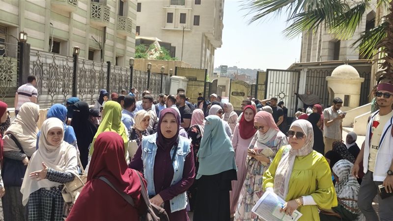 أوائل الأزهر، فيتو