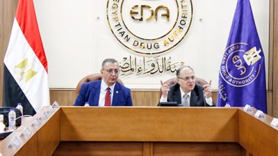 هيئة الدواء المصرية تبحث مع وفد جزائري تنظيم القطاع الدوائي وفقا للمعايير الدولية