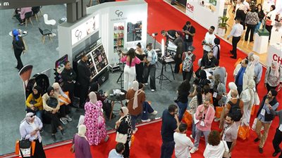 الرقابة على الصادرات تشارك في معرض إيجي بيوتي أفريكا 2025