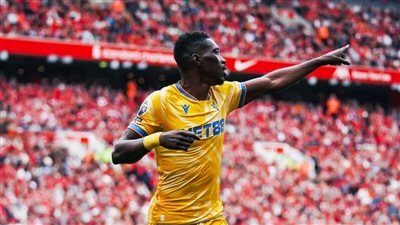 كريستال بالاس يتقدم على ليفربول 1-0 في الشوط الأول 