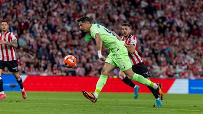 برشلونة يتقدم على أتليتك بيلباو بثنائية بالشوط الأول في الدوري الإسباني