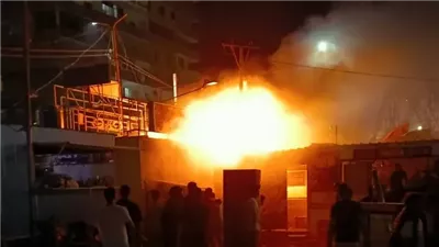 السيطرة على حريق هائل بمطعم في المحلة (فيديو وصور)