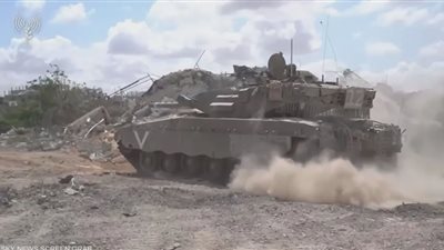 إعلام سوري: آليات عسكرية إسرائيلية توغلت في قرية بريف القنيطرة 