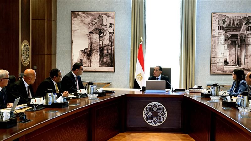 اجتماع برئاسة الدكتور