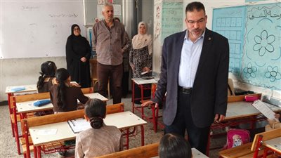 وكيل تعليم الدقهلية يتابع امتحانات صفوف النقل بمدارس دكرنس