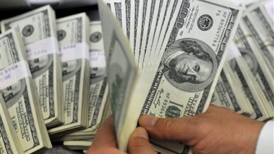سعر صرف الدولار بـ 6 بنوك خلال تعاملات اليوم الأربعاء (آخر تحديث)
