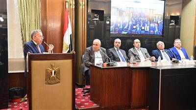 نقيب الأطباء: إخلاء وحدات الإيجار القديم قنبلة والعيادات غير مخاطبة بحكم الدستورية 