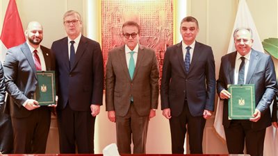 وزير الصحة: نهدف لدعم الصناعة المحلية في الأجهزة الطبية