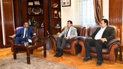 وزير الرياضة والشيخ يشهدان أولى فعاليات مبادرة 