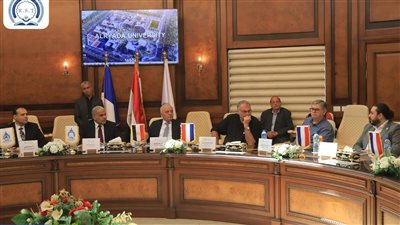 وفد تعليمي فرنسي يزور جامعة الريادة لتعزيز التعاون الأكاديمي والعلمي (صور)