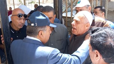 محافظ الدقهلية يوجه بسرعة الانتهاء من فرش وتجهيز مبنى العيادات الجديد بدكرنس