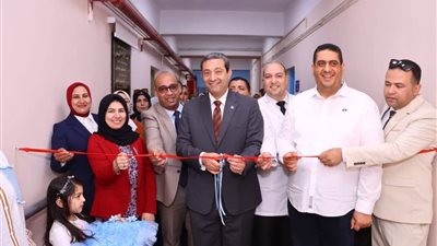 محافظ دمياط يفتتح وحدتي العناية المتوسطة للأطفال والكبار بمستشفى السرو المركزي (صور) 