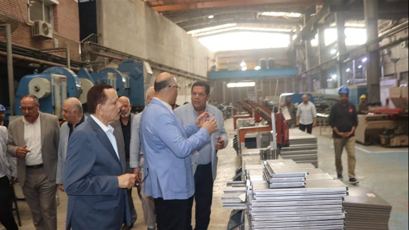 محافظ القليوبية خلال