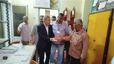 74612 طالبا يؤدون امتحانات الدبلومات الفنية أمام 223 لجنة بمحافظة الشرقية 