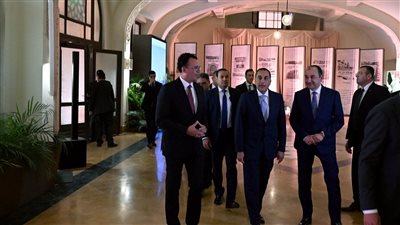 رئيس الوزراء يشهد احتفالية 