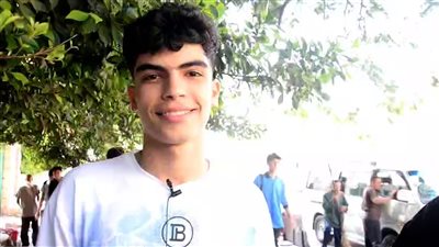 طلاب أولى ثانوي بالجيزة: امتحان التاريخ كان سهلا ويتحل في 5 دقائق (فيديو) 