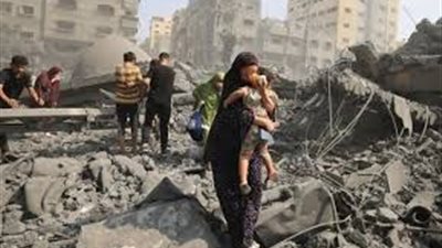 إصابة 20 فلسطينيا بنيران الاحتلال قبل تسلمهم مساعدات إنسانية في غزة