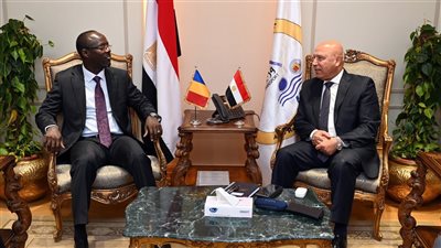  وزير النقل يبحث التعاون مع نظيره بدولة تشاد 