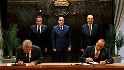 مدبولي يشهد توقيع شراكة مصرية أمريكية لتصنيع وتصدير الأدوية 