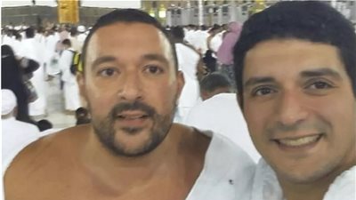 أخدتني في حضنها، عمرو الدجوي يكشف رد فعل جدته بعد دعوى الحجر