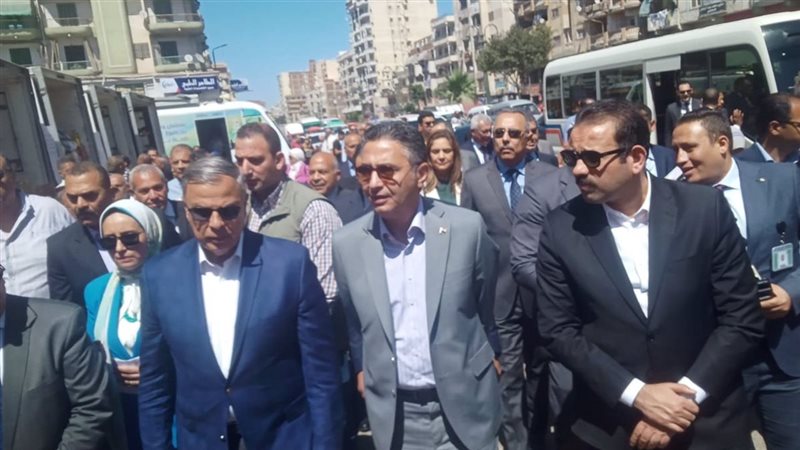 جولة وزير التموين