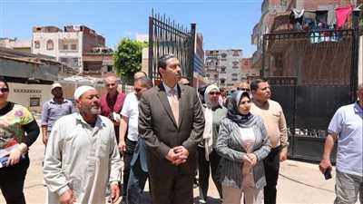 محافظ دمياط يتفقد محطة معالجة الصرف الصحي بقرية الوسطاني