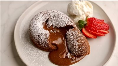 طريقة عمل المولتن كيك في خطوات بسيطة وناجحة