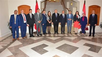 وزير الخارجية يتفقد مقر السفارة المصرية في الرباط (صور)