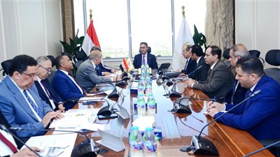 وزير التموين يتابع مع شركات المطاحن خطة التطوير ورفع كفاءة التشغيل