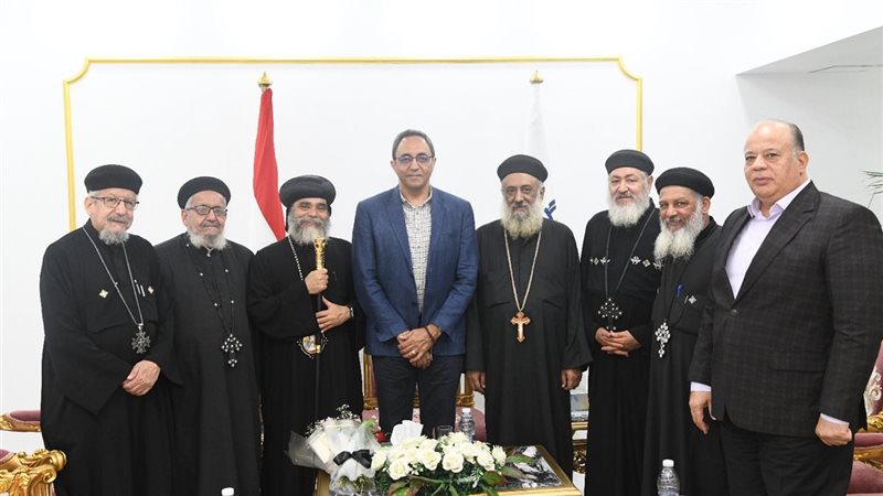محافظ قنا،فيتو