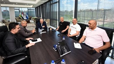 أبو ريدة ودياب يجتمعان مع الجهاز الفني للمنتخب لمراعاة ارتباطاته في المسابقات المحلية