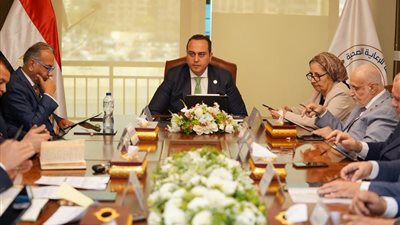 الرعاية الصحية توافق على مشروع استحداث وحدة للاستدامة والتحول الأخضر بالهيئة