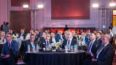 البترول: إدخال الذكاء الاصطناعي والرقمنة في تحسين كفاءة التكسير الهيدروليكي 