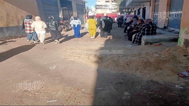 طلاب الشهادة الإعدادية