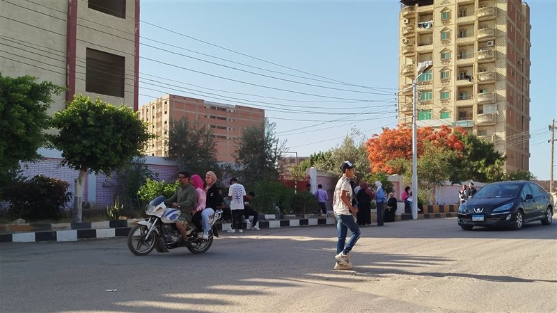 التوك توك والموتوسيكل