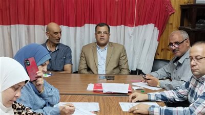 وكيل التعليم بدمياط يتابع امتحانات الدبلومات الفنية 