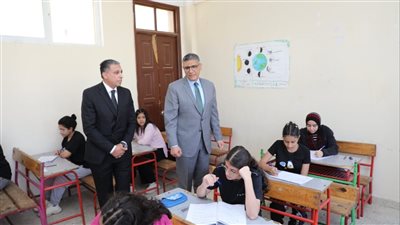 محافظ الجيزة يتفقد لجان الشهادة الإعدادية بمدارس بولاق والهرم وأكتوبر 