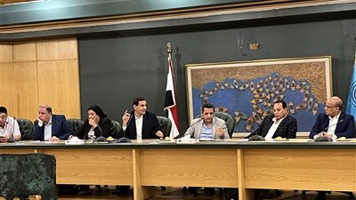 نقيب الصحفيين: جزء من عملنا أن نكون أحرارًا في الشارع دون تصريح أمني (صور)