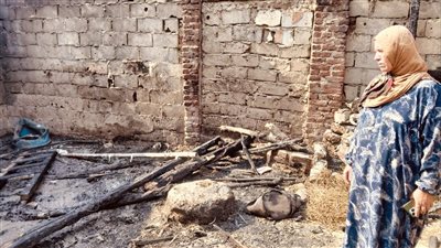 بعد احتراق منزلها بالإسماعيلية، سيدة تستغيث: النيران دمرت كل شيء وأسكن في العراء (فيديو وصور)