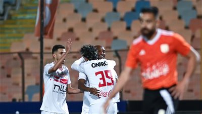الزمالك يختتم مبارياته في الدوري الممتاز بفوز مستحق على فاركو 2-0