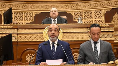 إحالة تقرير عن المساهمة التكافلية بالتأمين الصحي من الشيوخ لرئيس الجمهورية