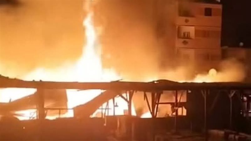 حريق سوق السيراميك،
