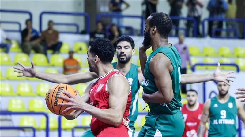 الأهلي والاتحاد السكندري،