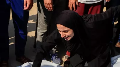 وداع بلا موعد وحزن بلا نهاية، آلاء النجار الجرح الغائر في جسد الأمة 