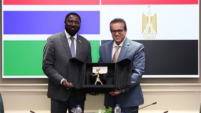 وزير الصحة يستقبل وزير خارجية جامبيا لتعزيز التعاون بالقطاع الصحي في البلدين