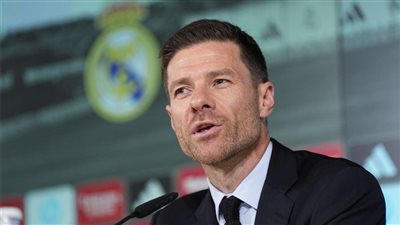 تشابي ألونسو يبدأ ولايته مع ريال مدريد بخطة جديدة