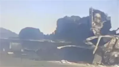 المعاينة تحدد هوية ضحايا انفجار سيارة محملة بالوقود على طريق الواحات 