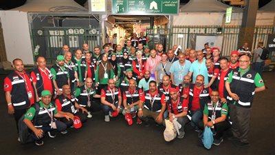 بعثة حج الجمعيات الأهلية تتسلم مخيمات عرفات ومنى (صور)