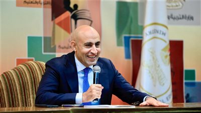 منحة مجانية من مدارس 30 يونيو للمتفوقين بالإعدادية، ما التفاصيل ؟